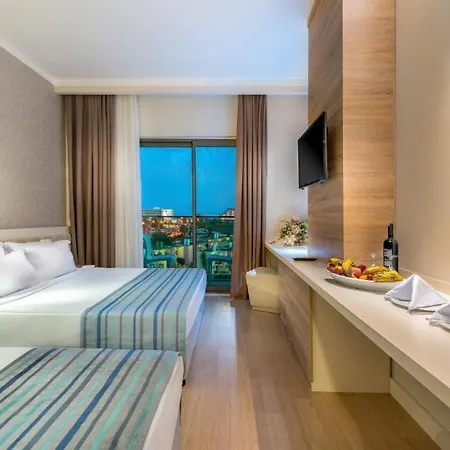 Orfeus Queen Hotel Colakli