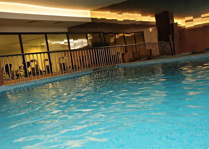 Orfeus Queen Hotel 4*