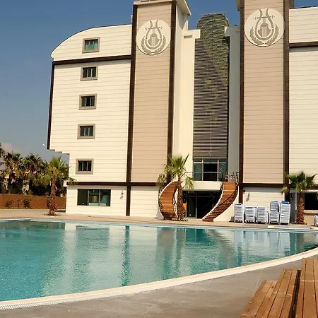 Orfeus Queen 4* Colakli