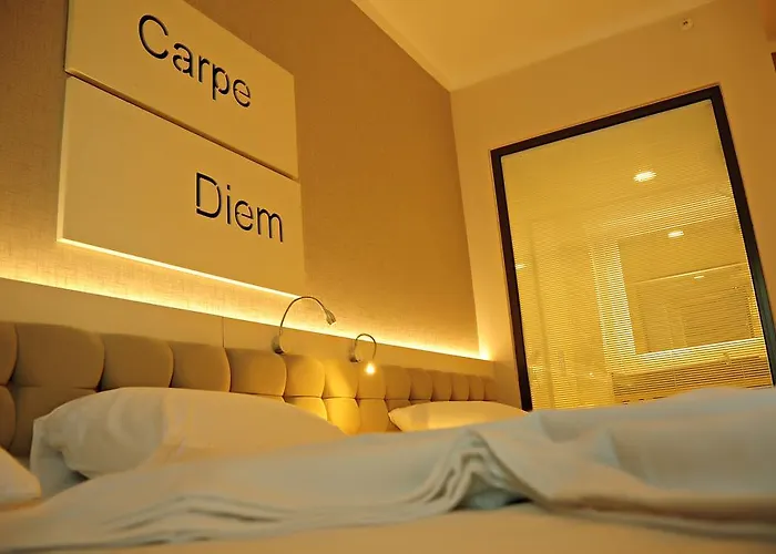 Orfeus Queen 코라클리