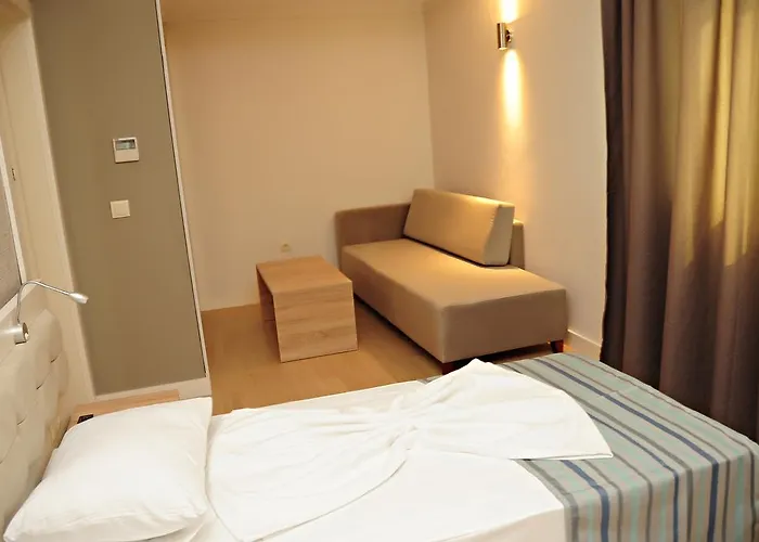Orfeus Queen 4* Colakli